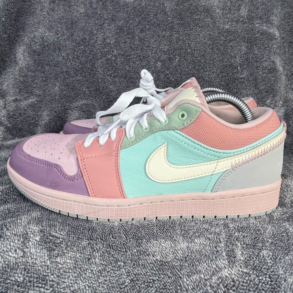 Nike Air Jordan 1 Low SE Easter Pastel Champagne DJ5196-615 Men’s Size 8.5/ Wome